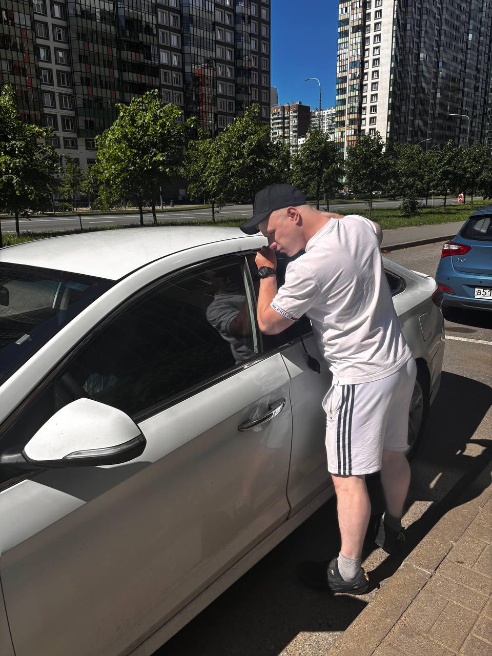 Вскрытие автомобиля без повреждений в Шлиссельбурге